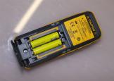 Измеритель расстояний Fluke 421D. Вид сзади Измеритель расстояний Fluke 421D. Вид сзади